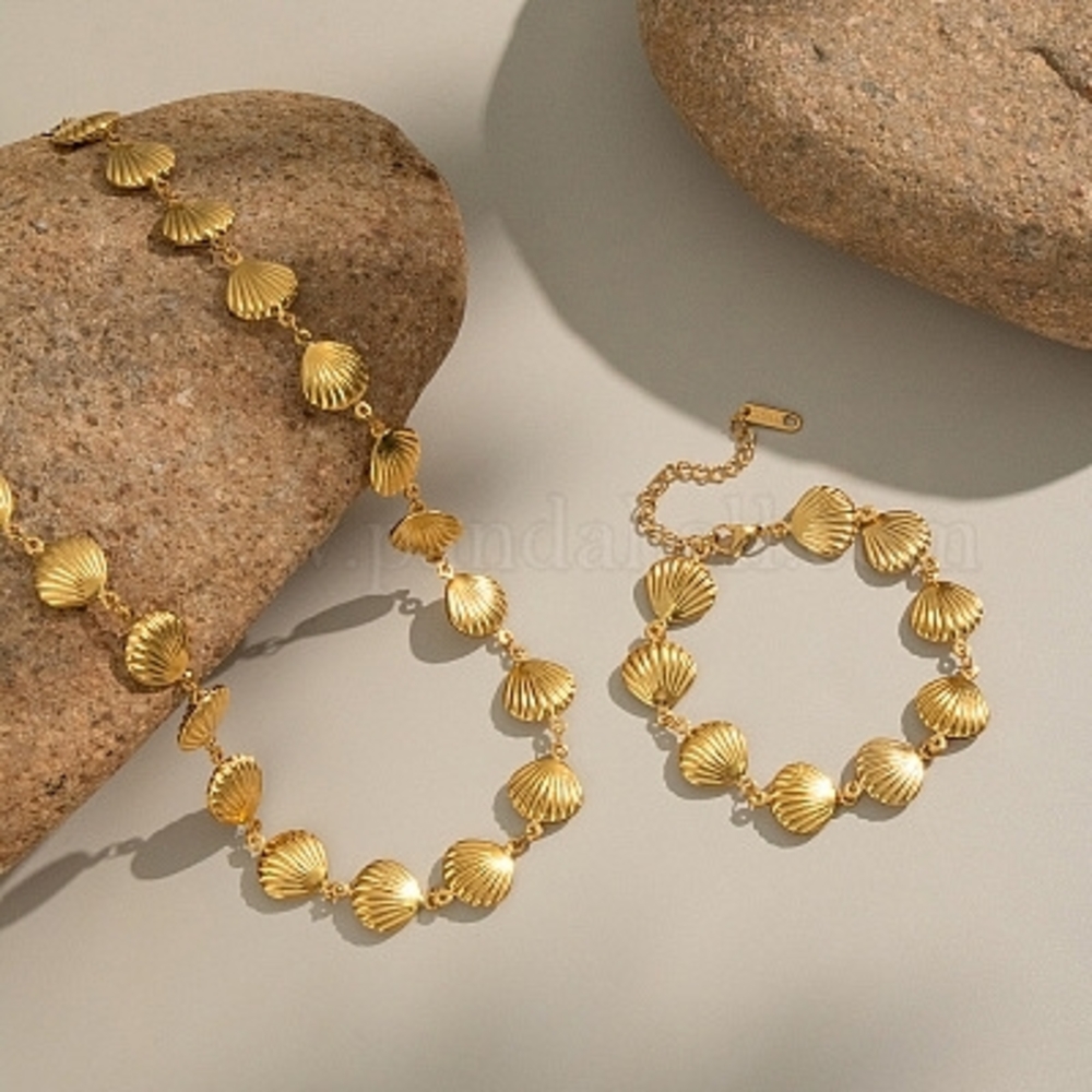 Gold Shell Necklace and Bracelet Set - Picture 2 of 5